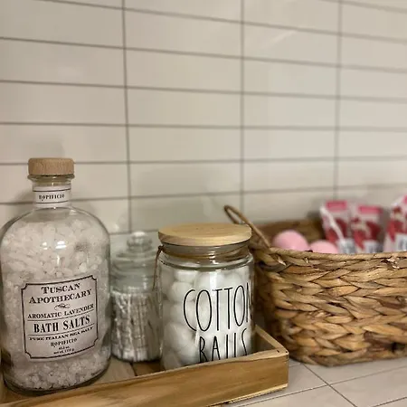 Peak & Bay - Private Host - Vucko