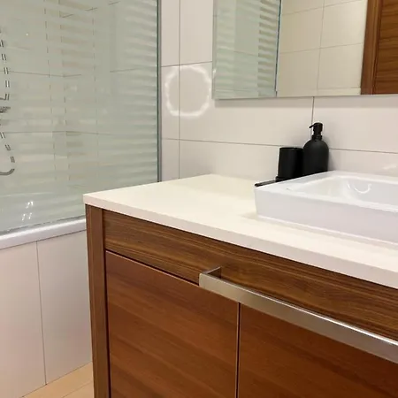 Apartman Peak & Bay - Private Host - Vucko